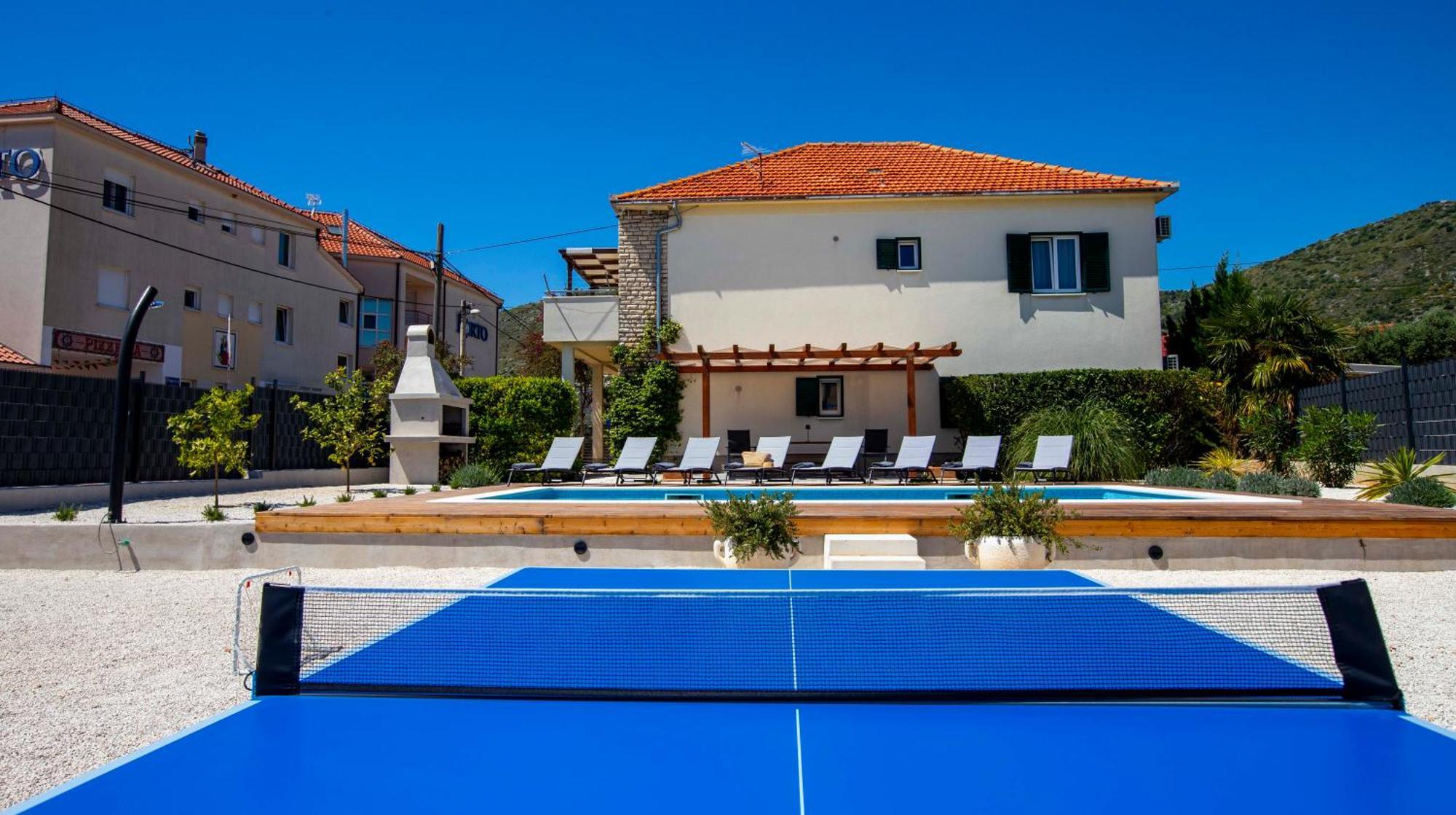 Apartment Laura Trogir Eksteriør bilde
