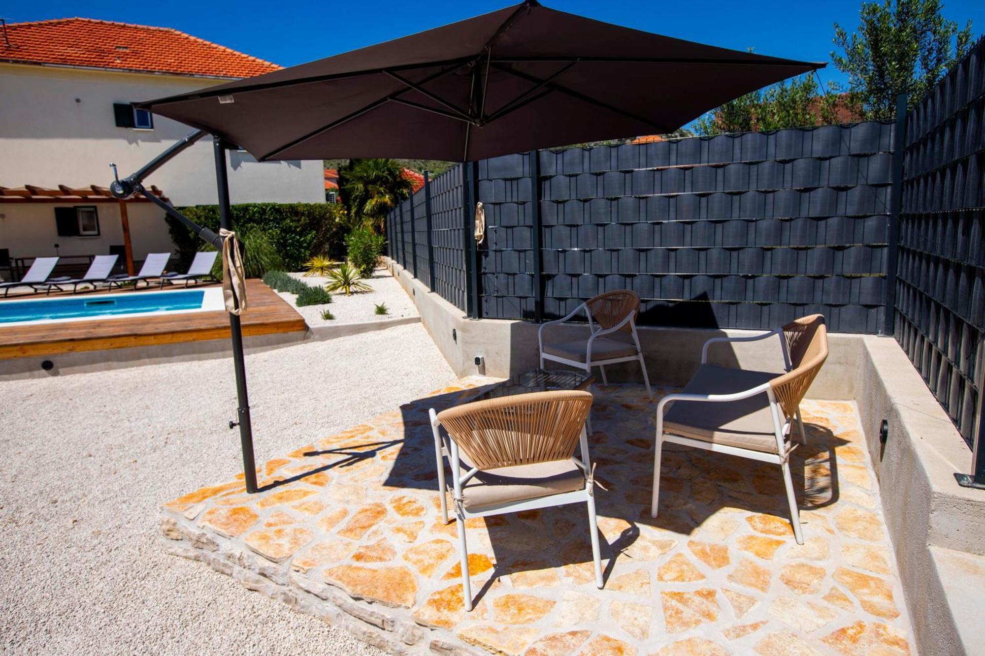 Apartment Laura Trogir Eksteriør bilde